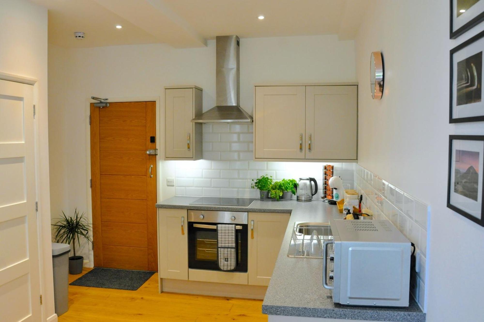 Crescent House Apartments Telford Bilik gambar